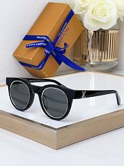 Louis Vuitton Sunglasses Z2065W-04 - 1