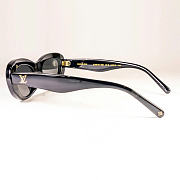 LV Fame Oval Sunglasses - 3