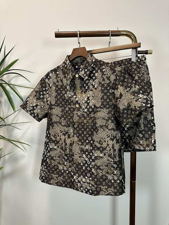 Louis Vuitton Suit Clothes 01 - 1