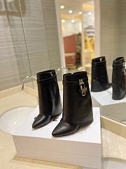 Givenchy Shark Lock Ankle Boots in Leather Black - 4