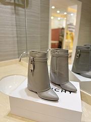 Givenchy Shark Lock Ankle Boots in Leather Grey - 2