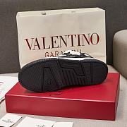 Valentino Sneaker Black White Star BX90320 - 6