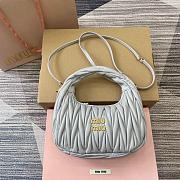 Miu Miu Wander Matelasse Grey Size 23x13x7cm - 1