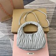 Miu Miu Wander Matelasse Grey Size 23x13x7cm - 4