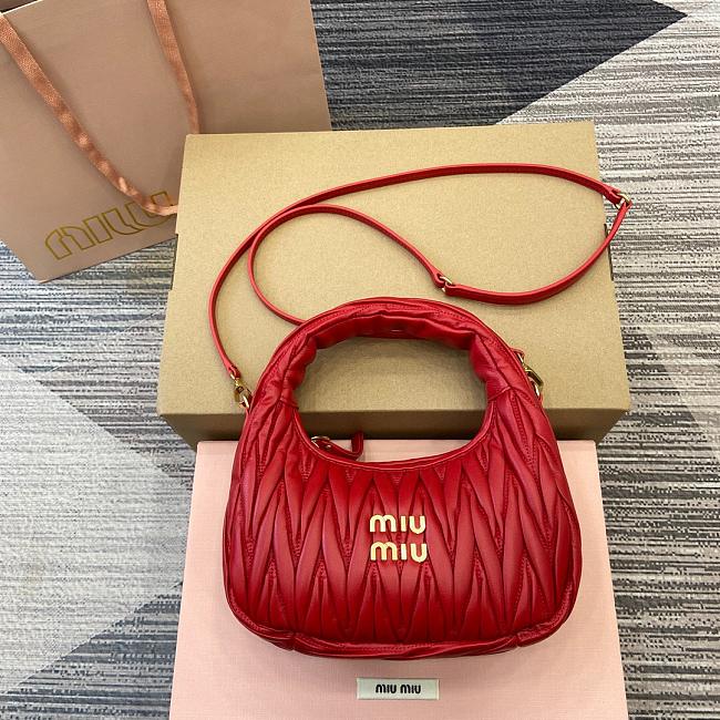 Miu Miu Wander Matelasse Red Size 23x13x7cm - 1