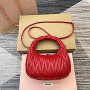 Miu Miu Wander Matelasse Red Size 23x13x7cm - 5