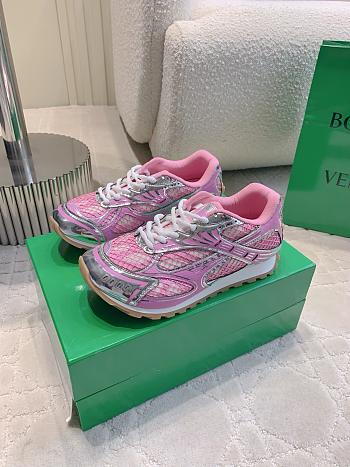Bottega Veneta Orbit Pink