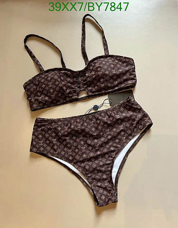 Louis Vuitton Swimsuit Code BY7847-01