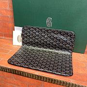 Goyard Sainte-Marie Clutch in Brown Size 29CM - 3