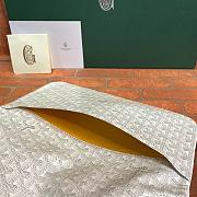 Goyard Sainte-Marie Clutch in White Size 29CM - 4