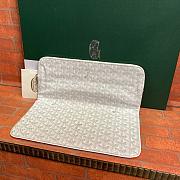 Goyard Sainte-Marie Clutch in White Size 29CM - 3