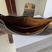 Celine Medium Ava Triomphe Black Bag 114493 Size 23x13x6cm - 6