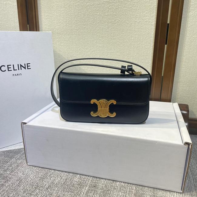 Celine Medium Triomphe Leather Belt Black Size 20x11x4cm - 1
