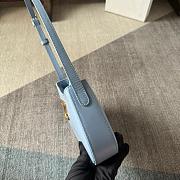 Celine Tilly Bag in Shiny Calfskin Blue Size 22x13x4cm - 3