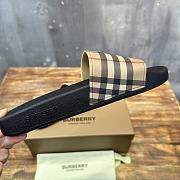 Burberry Check Slides Beige - 4