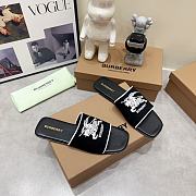 Burberry Label Slide White Black - 2
