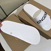 Burberry White Rubber Kingdom Motif Pool Slides - 2