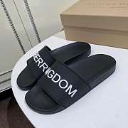 Burberry Black Rubber Kingdom Motif Pool Slides - 6