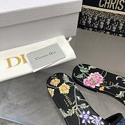 Dior Dway Slide Multicolor Embroidered 26123099-02 - 4