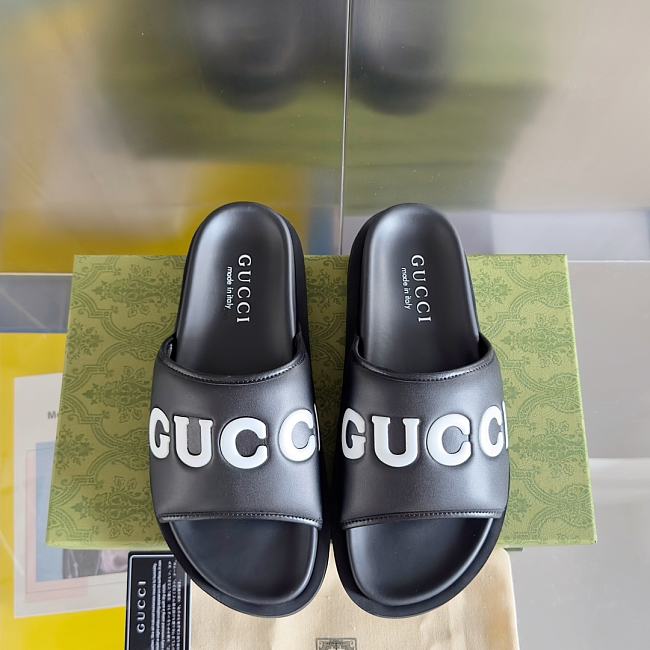 Gucci Interlocking G Slide Black - 1