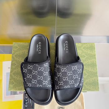 Gucci Slippers Canvas Strap Black