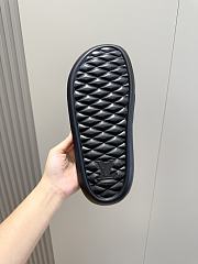 LV Print Pool Slide White Colorfull - 3