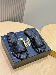 LV Monogram Pattern Sandals Black - 4
