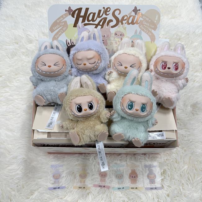 Labubu THE MONSTERS Have a Seat Viny 6 Box 15CM - 1