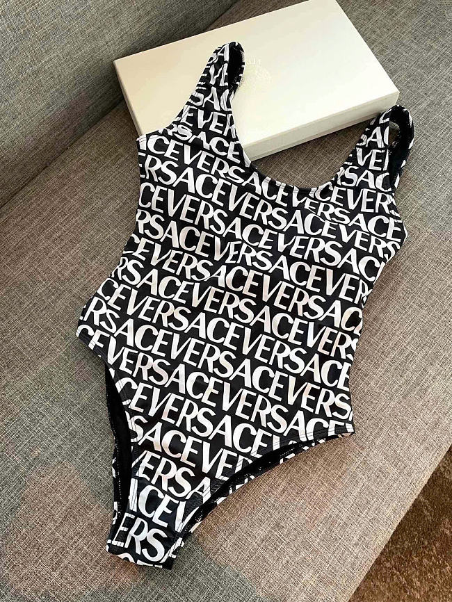 Versace High Quality Swimsuit Code 0105 - 1