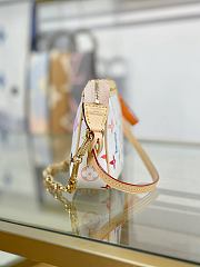 LV x TM Pochette Accessoires Size 22x13x4CM - 4