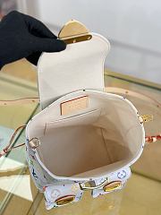 LV x TM Venice White Bag Size 26x24x7CM - 4