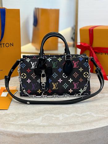 LV x ONTHEGO EAST WEST CHAIN BLACK Size 25x13x10CM