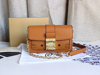 MCM Bag 36123119-01 Size 18x5x11cm