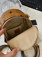 MCM Bag 39123125-01 Size 21x17x9CM - 4