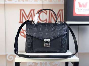 MCM Patricia Dijual Black Size 26x19x10CM