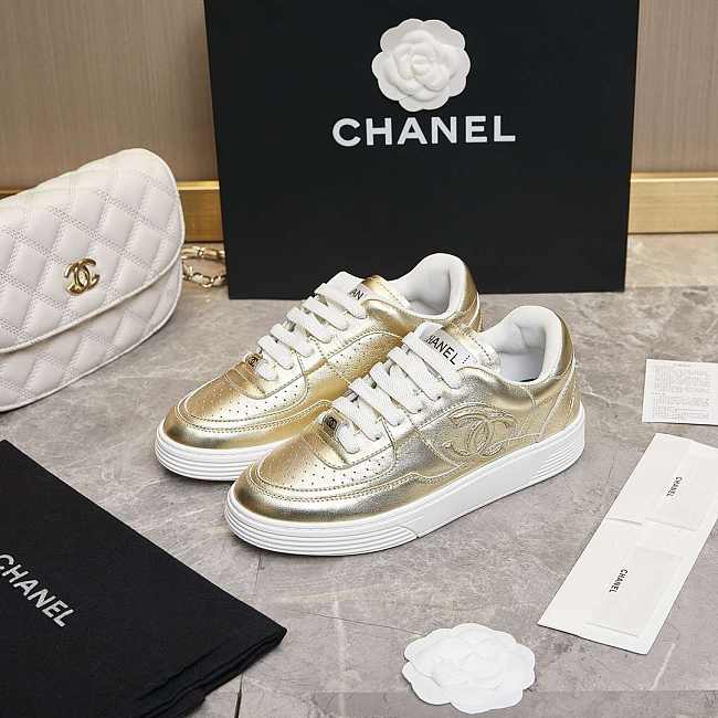 Chanel CC Logo Gold Low Top Sneakers - 1
