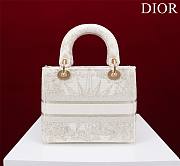 Dior Lady D-Lite Bag in White Toile De Jouy 36x27x16CM - 5