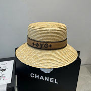 Louis Vuitton Gold and New Straw Hat LV8532 - 6
