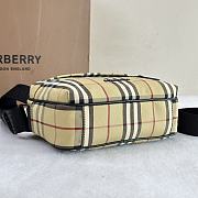 Burberry Bucket Bag Size 22x6x16CM - 3