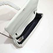 Burberry Lola Crossbody Bag White Size 23x13x7CM - 2