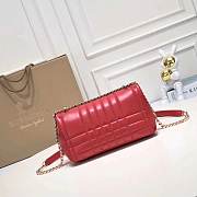 Burberry Lola Crossbody Bag Red Size 23x13x7CM - 5