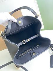 Burberry Striped Tote Black Bag Size 28x26CM - 5