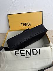 Fendi Baguette Cuoio Romano Black Leather Size 27x6x15cm - 4