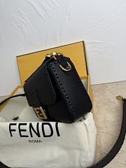 Fendi Baguette Cuoio Romano Black Leather Size 27x6x15cm - 3