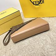 Fendi Brown Cowhide Clutch Size 28x4x20cm - 4