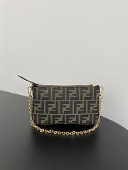 Fendi Cartera Baguette Marrón Size 20x3x13cm - 4