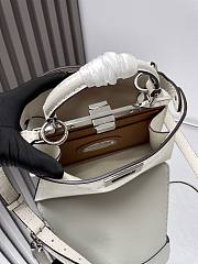 Fendi Peekaboo ISeeU Petite White Bag Size 27x21x11cm - 6