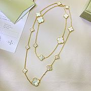 Van Cleef & Arpels 16 Flower Four Leaf Clover Necklace 02 - 2