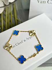 Van Cleef & Arpels Blue 5 Flowered Bracelet - 3