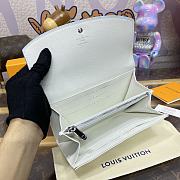 LV Wallet 60177 Size 12x19x2cm - 4